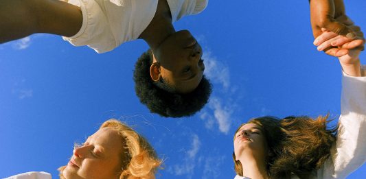 psicologia-constelaciones-familiares-peligros-de-esta-pseudoterapia-mente-y-ciencia